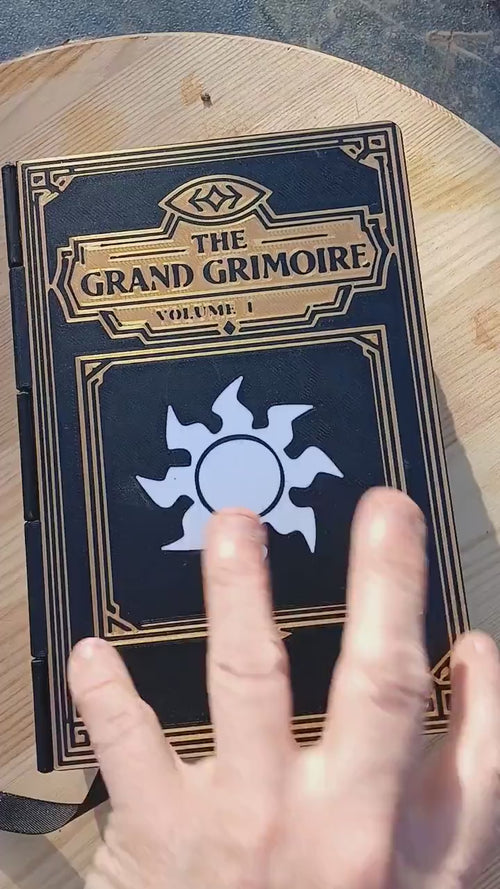 Deck Box Book | Grand Grimoire Vol I White | Magic The Gathering Commander